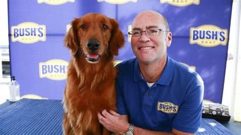 did the bush bean guy die|The dog who played Duke in Bushs Baked Beans commercials。